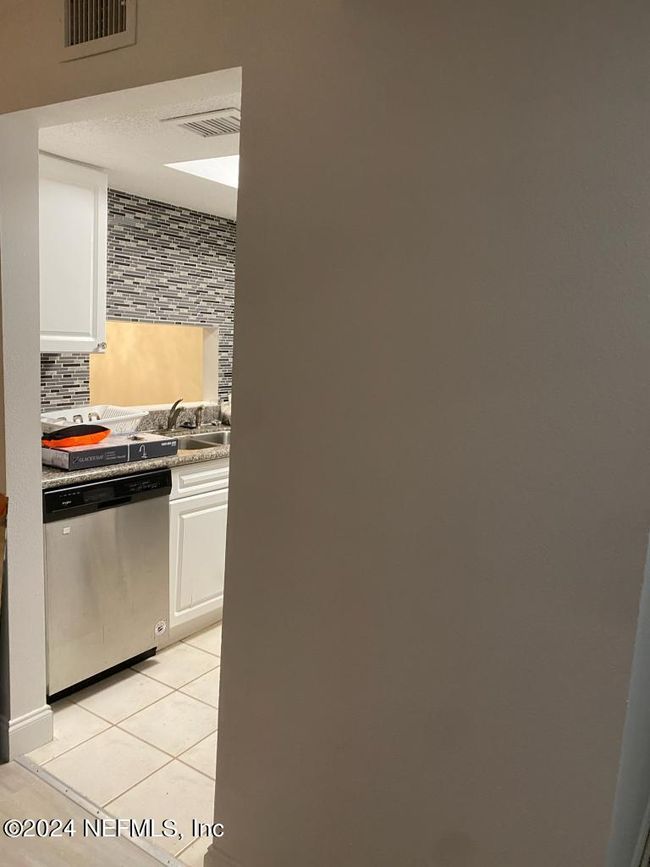 5 - 3929 Mission Dr, Condo with 1 bedrooms, 1 bathrooms and null parking in JACKSONVILLE FL | Image 7