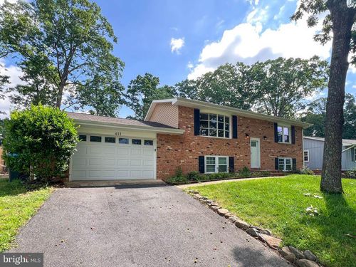 433 Deerwood Dr, Fredericksburg, VA, 22401-2214 | Card Image