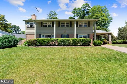 6703 Red Jacket Rd, SPRINGFIELD, VA, 22152-2634 | Card Image