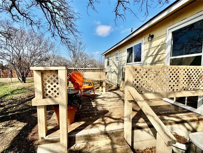 302 E Castlewood Dr, House other with 2 bedrooms, 1 bathrooms and 4 parking in Granite Shoals TX | Image 23