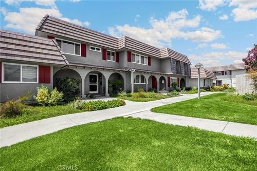 4777 Larwin Ave, Cypress, CA, 90630-3512 | Card Image