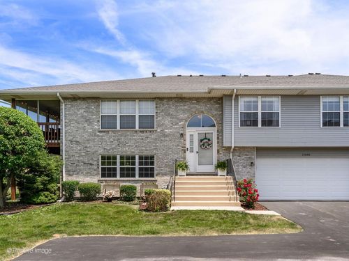 15606 Centennial Ct, Orland Park, IL, 60462-4571 | Card Image