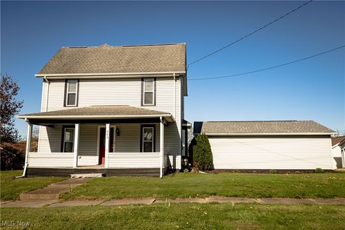 343 Brady St, Magnolia, OH, 44643-8330 | Card Image