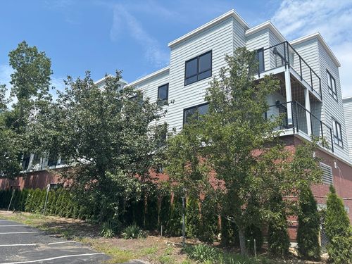 unit-208-1391 Main St, Walpole, MA, 02081-1768 | Card Image