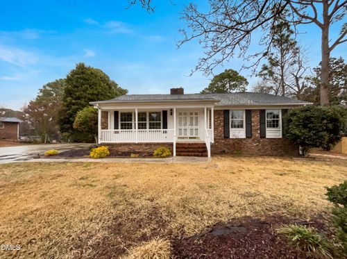 1843 Bryn Mawr Dr, Fayetteville, NC, 28304-3801 | Card Image