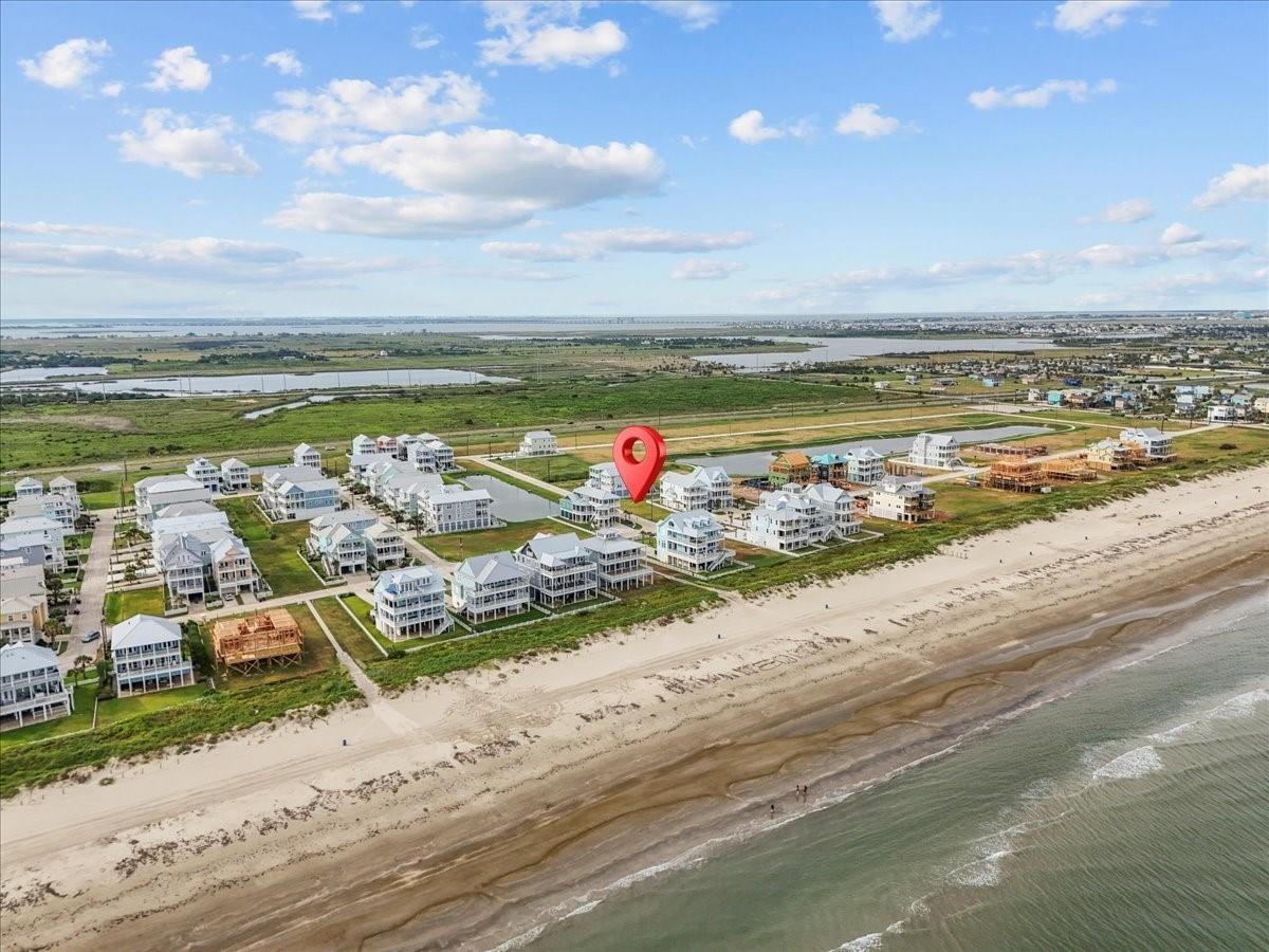 Land in Galveston 2