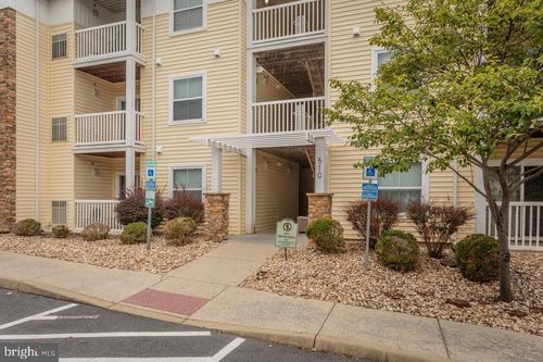 apt-202-510 Davis Mills Dr, Harrisonburg, VA, 22801-6425 | Card Image