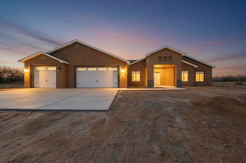 3 Fox Den, Los Lunas, NM, 87031-9122 | Card Image