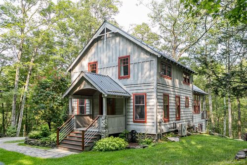 31 Lost Quarry Rd, Accord, NY, 12404-5345 | Card Image