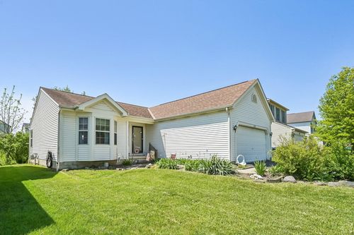 5697 Silver Spurs Lane, Galloway, OH, 43119 | Card Image