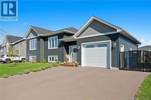 14 Rue Robert, Shediac, NB, E4P0R2 | Card Image
