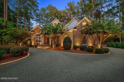 14 Rathlin Ct, Pinehurst, NC, 28374-9754 | Card Image