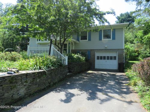 208 Thompson St, Dalton, PA, 18414-8007 | Card Image