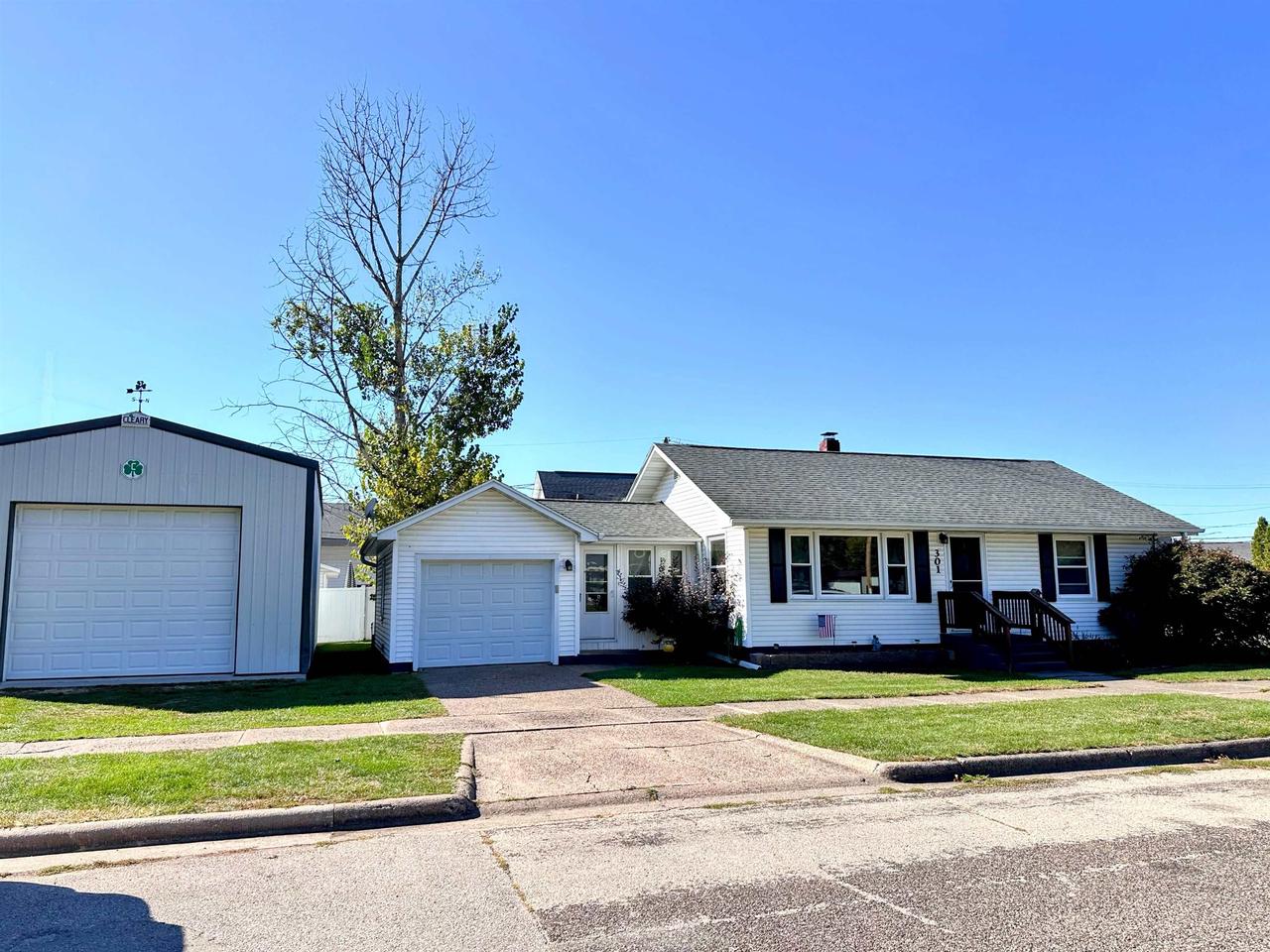Ohio St, Prairie Du Chien, WI 53821