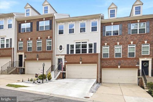 658 Highland Farms Cir, GAMBRILLS, MD, 21054-1065 | Card Image