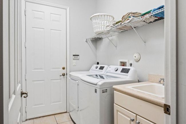 8940 New Hope Ct, House other with 5 bedrooms, 3 bathrooms and null parking in Royal Palm Beach FL | Image 33