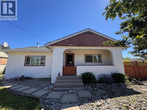 7308 9 Street, Grand Forks, BC, V0H1H0 | Card Image