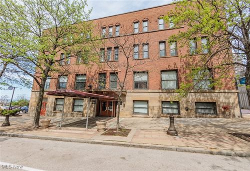apt-505-1133 W 9th St, Cleveland, OH, 44113-1098 | Card Image