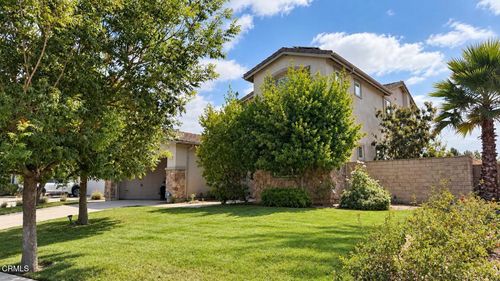 62 W Avenida De Los Arboles, Thousand Oaks, CA, 91360 | Card Image