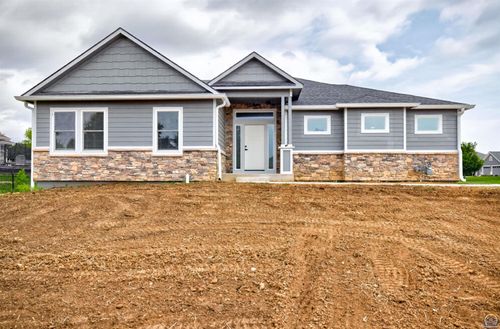 5005 Nw Derby Dr, Topeka, KS, 66618 | Card Image