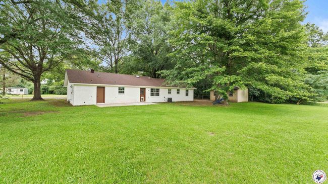 10 Vernon St, House other with 4 bedrooms, 2 bathrooms and null parking in Hooks TX | Image 24