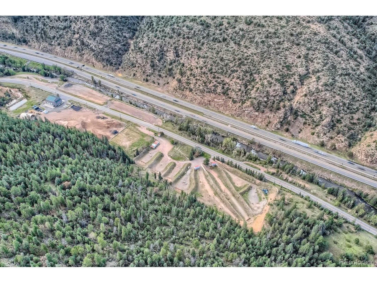 Land in Dumont 4