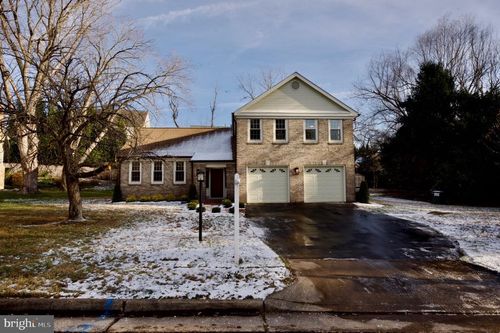 12453 Wendell Holmes Rd, HERNDON, VA, 20171-2460 | Card Image