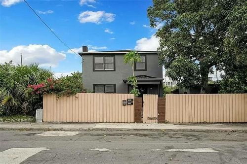 2-904 4th St, West Palm Beach, FL, 33401-4120 | Card Image