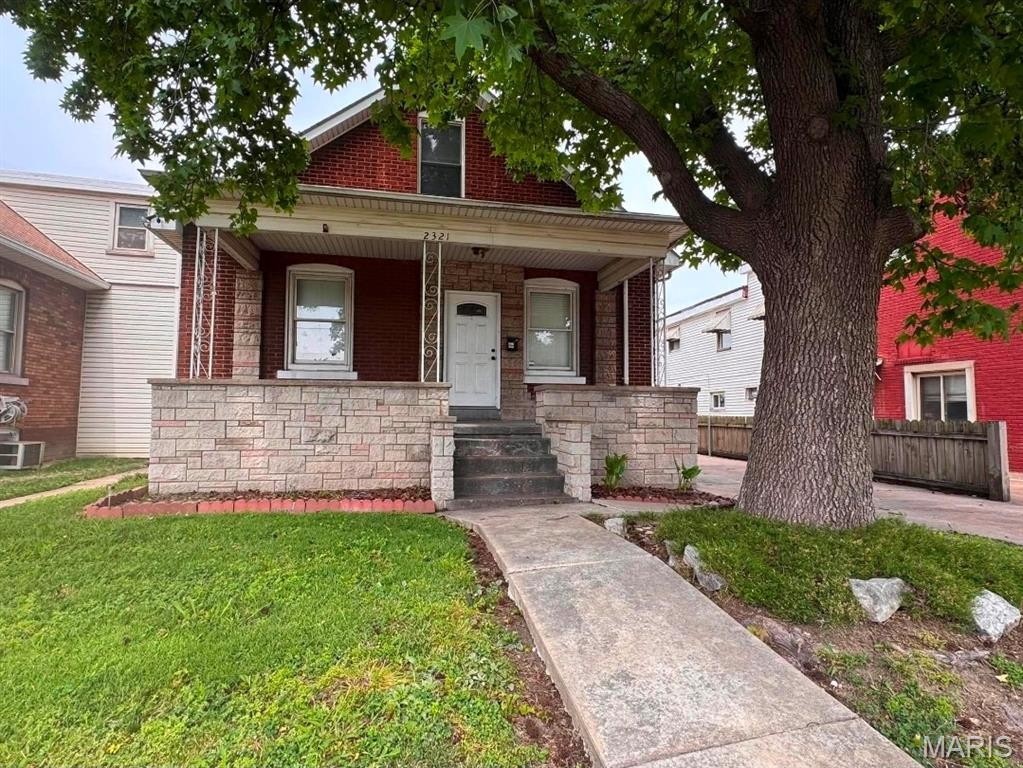 2321 Washington Ave, Granite City, IL 62040