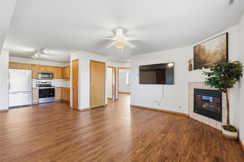 apt-3-3050 Wilson Ave Sw, Cedar Rapids, IA, 52404-7807 | Card Image