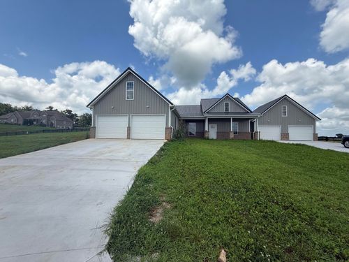 1615 White Rd, Somerset, KY, 42503-5111 | Card Image