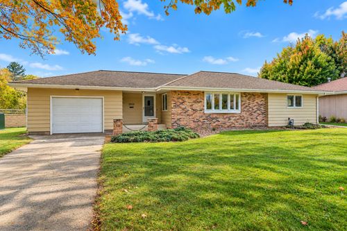 1008 17th Street Sw, Austin, MN, 55912 | Card Image