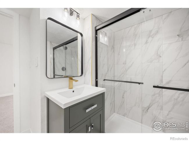 Bathroom 3 | Image 34