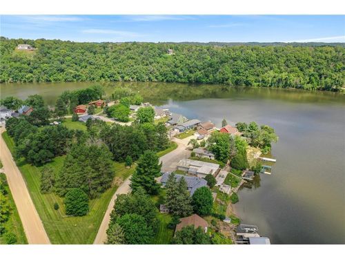 40543 Ryans Bay Rd, Zumbro Falls, MN, 55991-5001 | Card Image