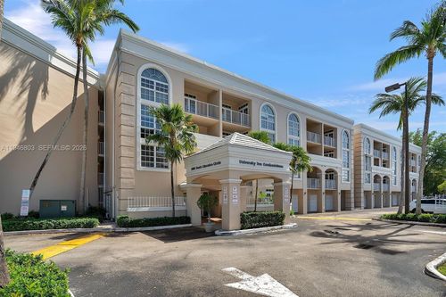 apt-2211-1280 S Alhambra Cir, Coral Gables, FL, 33146-3166 | Card Image