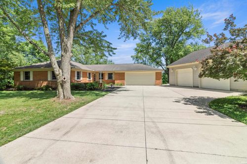 12 Clamme Ct, Hartford City, IN, 47348-9743 | Card Image