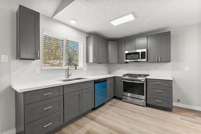 22907 Lemon Grove Dr, House other with 3 bedrooms, 2 bathrooms and null parking in Spring TX | Image 11