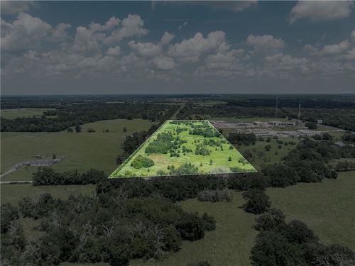 2 Wilkins Road, Franklin, TX, 77856 | Card Image