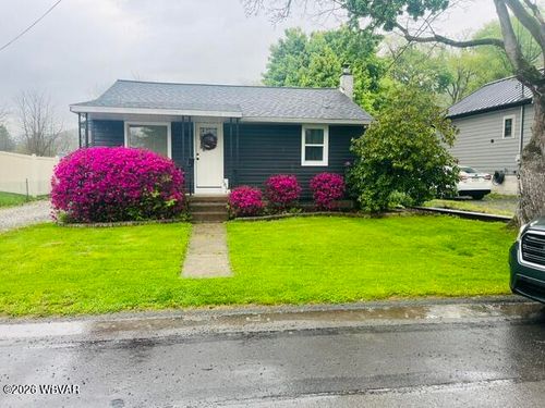 1816 Blanchard Ave, Williamsport, PA, 17701-1102 | Card Image