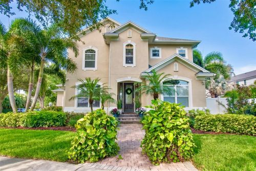 1298 Seville Ln Ne, St Petersburg, FL, 33704-2425 | Card Image