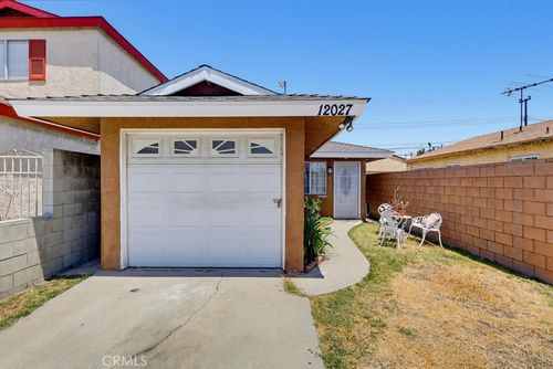 12027 168th St, Artesia, CA, 90701-1805 | Card Image