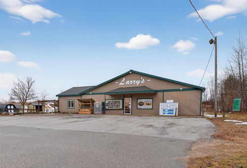 5449 Round Lake Rd, Gladwin, MI, 48624-9215 | Card Image