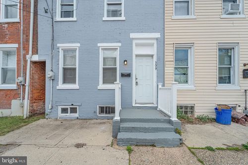 309 Jones Ave, BURLINGTON, NJ, 08016-1815 | Card Image