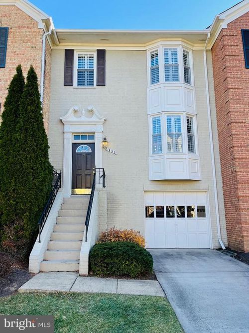 2003 Gallows Tree Ct, Vienna, VA, 22182-3985 | Card Image