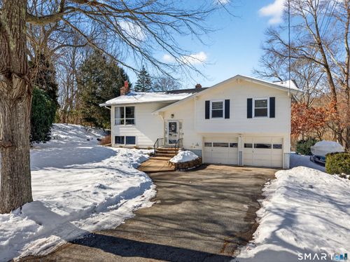 51 Lovers Ln, East Lyme, CT, 06333-1517 | Card Image