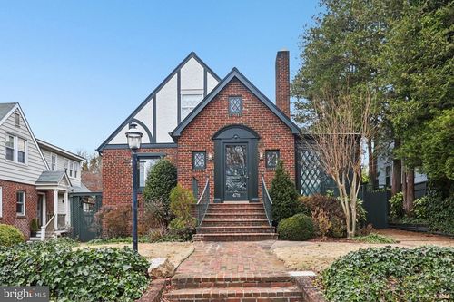 4711 17th St N, ARLINGTON, VA, 22207-2030 | Card Image