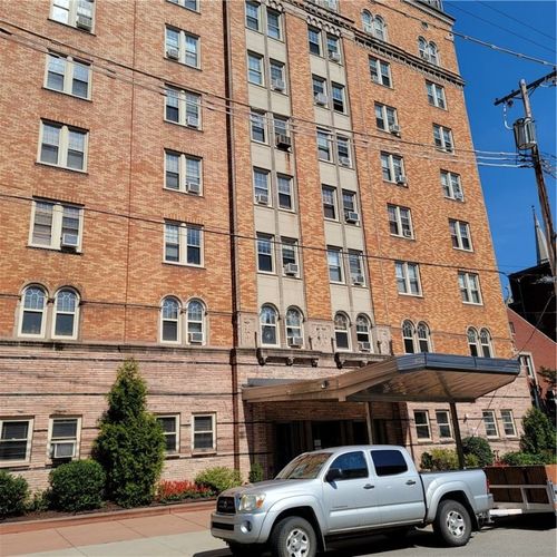 306-144 N Dithridge St, Oakland, PA, 15213-2615 | Card Image