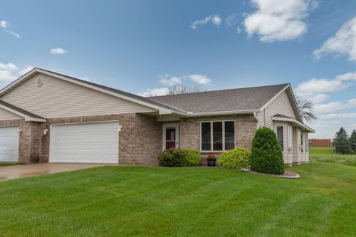 423 3rd Ave Nw, Byron, MN, 55920-1299 | Card Image