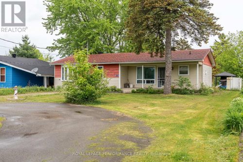 6223 164th Ave, Bainsville, ON, K0C1E0 | Card Image