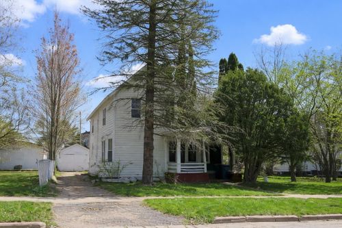 507 Cottage St, Merrill, WI, 54452-1940 | Card Image